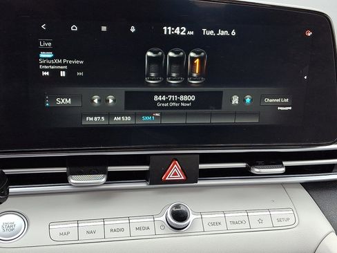 Certified 2023 Hyundai Elantra Limited w/ Cargo Package image 18