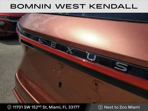 Used 2023 Lexus RX 500h F Sport image 11
