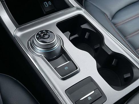 Certified 2024 Ford Edge SEL w/ Sport Appearance Package image 24