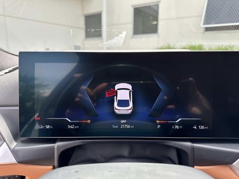 Certified 2023 BMW i4 eDrive35 RWD image 31