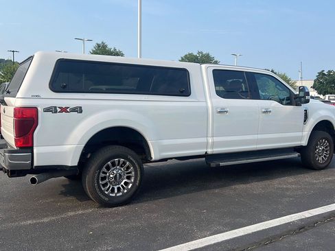 Used 2022 Ford F250 Lariat w/ Lariat Ultimate Package AWD/4WD image 6