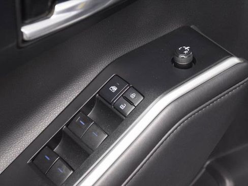 Certified 2022 Toyota Highlander XLE image 22