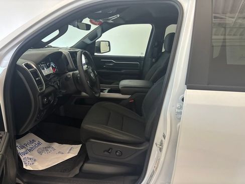 Used 2025 RAM 1500 Big Horn AWD/4WD image 19