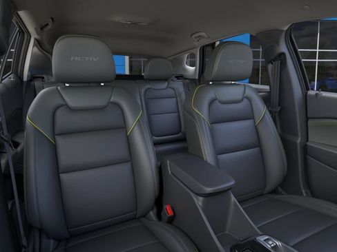 New 2026 Chevrolet Trax ACTIV FWD image 16