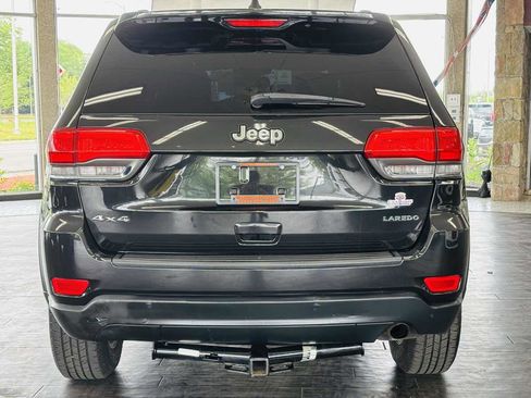 Used 2016 Jeep Grand Cherokee Laredo w/ Quick Order Package 23E AWD/4WD image 9