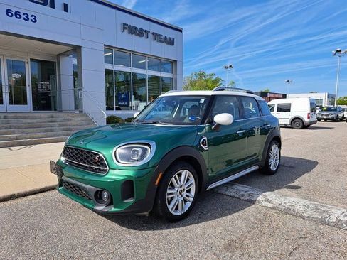 Used 2023 MINI Cooper Countryman S FWD image 2