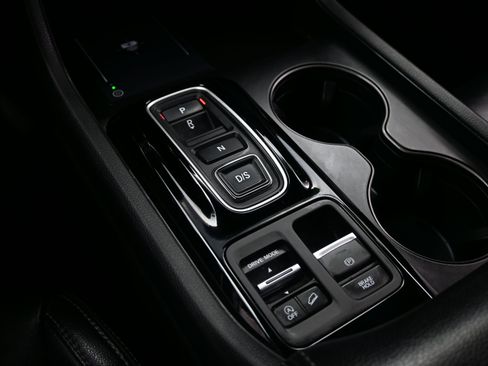 Used 2023 Honda Pilot EX-L image 23