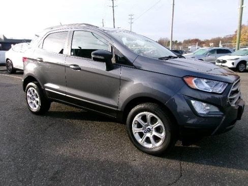 Certified 2022 Ford EcoSport SE image 2