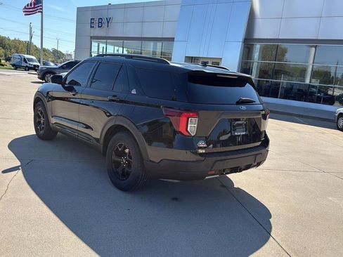 Used 2022 Ford Explorer Timberline image 3