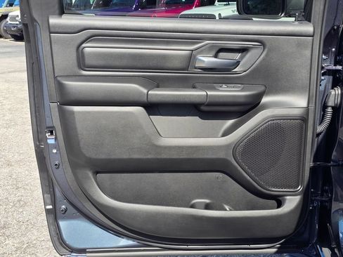 New 2026 RAM 1500 Express AWD/4WD image 37