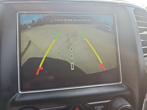 Used 2018 Jeep Grand Cherokee Altitude AWD/4WD image 34