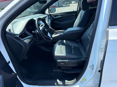 Used 2024 Buick Enclave Premium FWD image 7