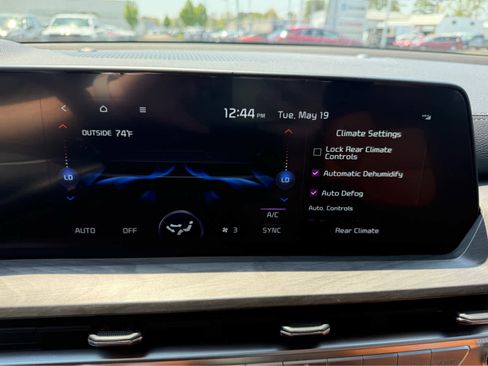 Used 2025 Kia Telluride EX X-Line AWD/4WD image 23