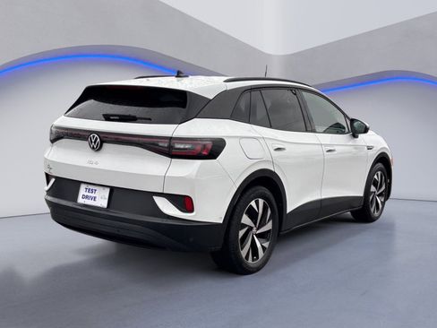 Used 2023 Volkswagen ID.4 Pro image 9