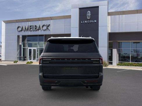 New 2026 Lincoln Navigator L Reserve w/ Jet Appearance Package AWD/4WD image 30