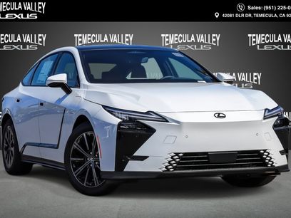 New 2026 Lexus ES 350e w/ Convenience Package
