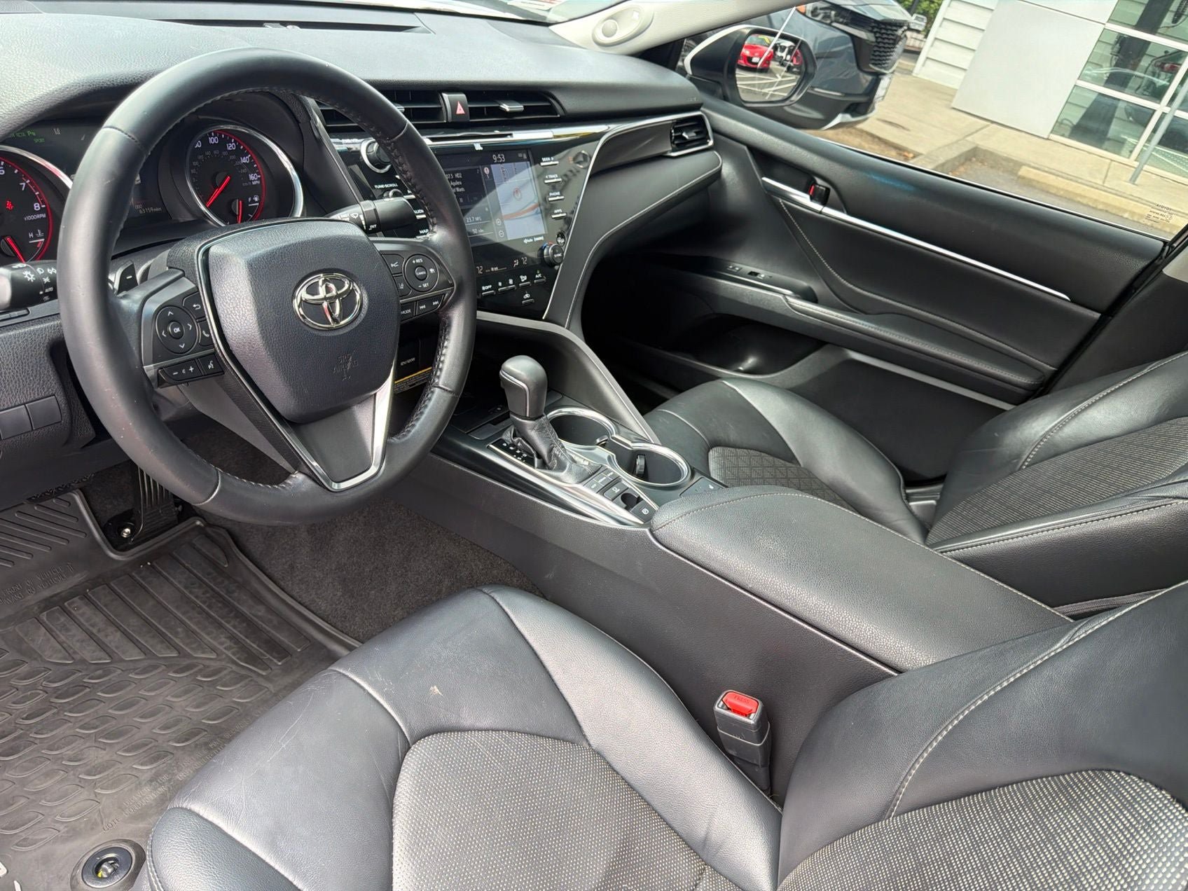 Used 2018 Toyota Camry XSE w/ Driver Assist Package FWD image 5