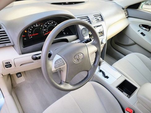 Used 2007 Toyota Camry LE image 28