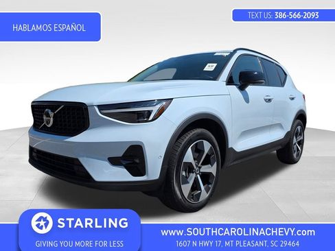 Used 2026 Volvo XC40 B5 Plus AWD/4WD image 1