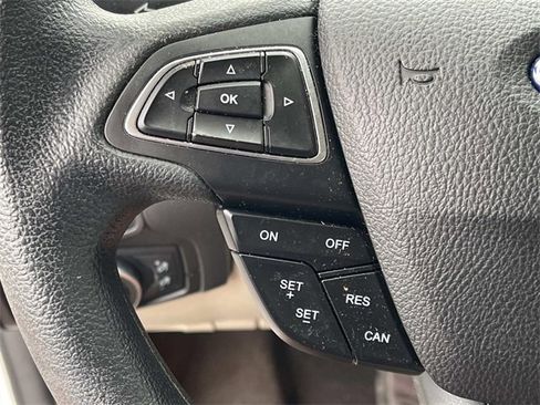Used 2018 Ford Focus SE image 28