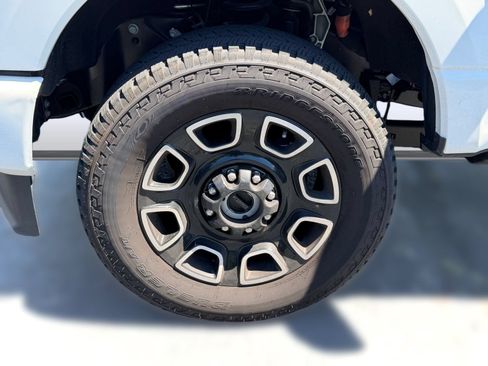 Used 2026 Ford F350 Platinum AWD/4WD image 8