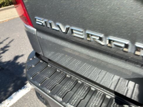 Used 2022 Chevrolet Silverado 1500 Custom AWD/4WD image 15