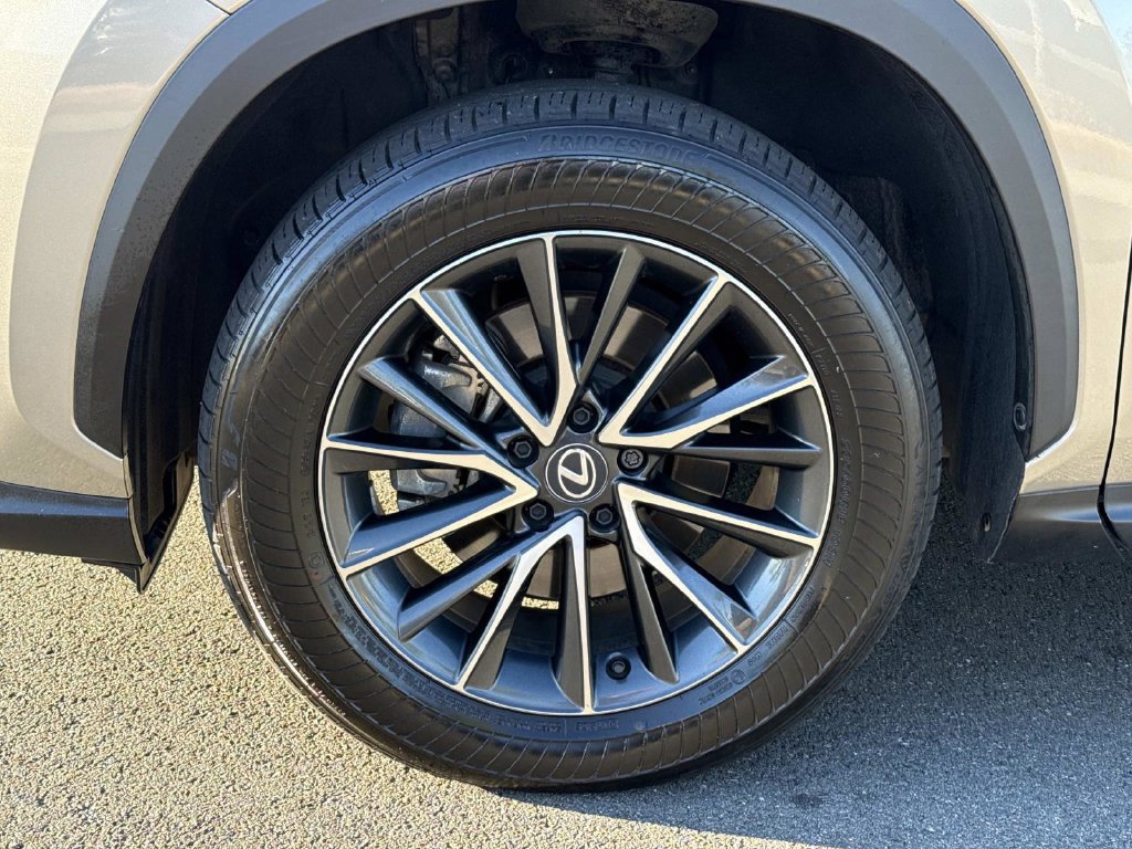 Used 2025 Lexus NX 350 AWD w/ Accessory Package (2T) image 8