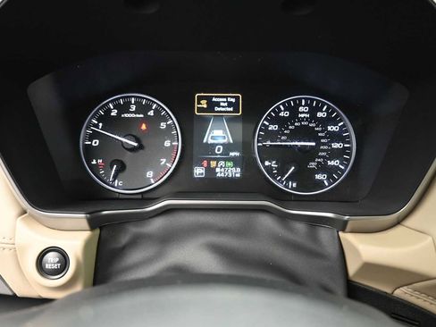 Used 2024 Subaru Outback Limited AWD/4WD image 7