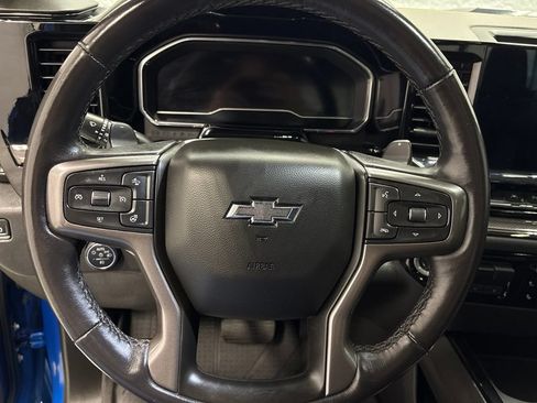 Used 2022 Chevrolet Silverado 1500 ZR2 w/ Technology Package AWD/4WD image 26
