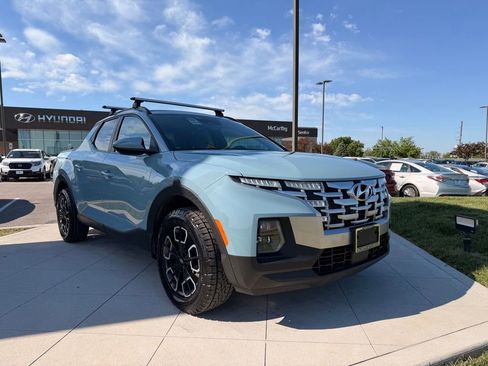 Used 2023 Hyundai Santa Cruz SEL Premium w/ Cargo Package AWD/4WD image 8