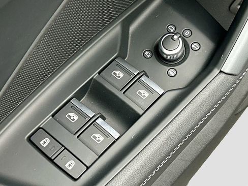 Used 2025 Audi A3 2.0T Premium w/ Convenience Package image 21