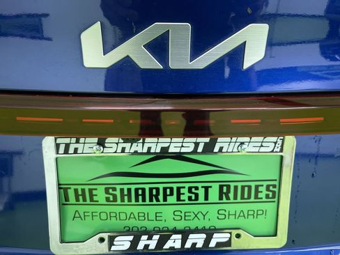 Used 2023 Kia Forte LXS w/ LXS Technology Package image 12