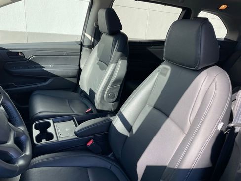 Certified 2025 Honda Odyssey EX-L image 26