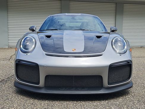 Certified 2019 Porsche 911 GT2 RS RWD image 10