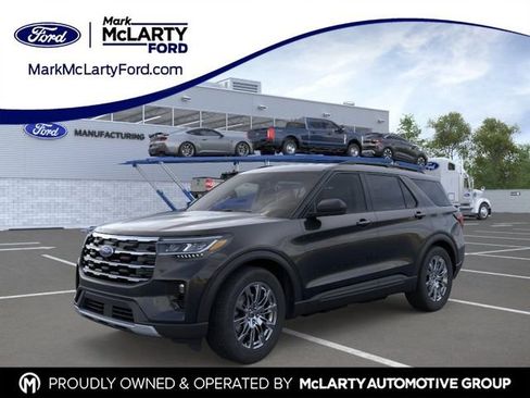 New 2026 Ford Explorer Active AWD/4WD image 1