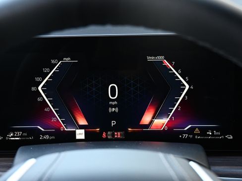 New 2026 BMW X5 xDrive50e w/ Executive Package image 13