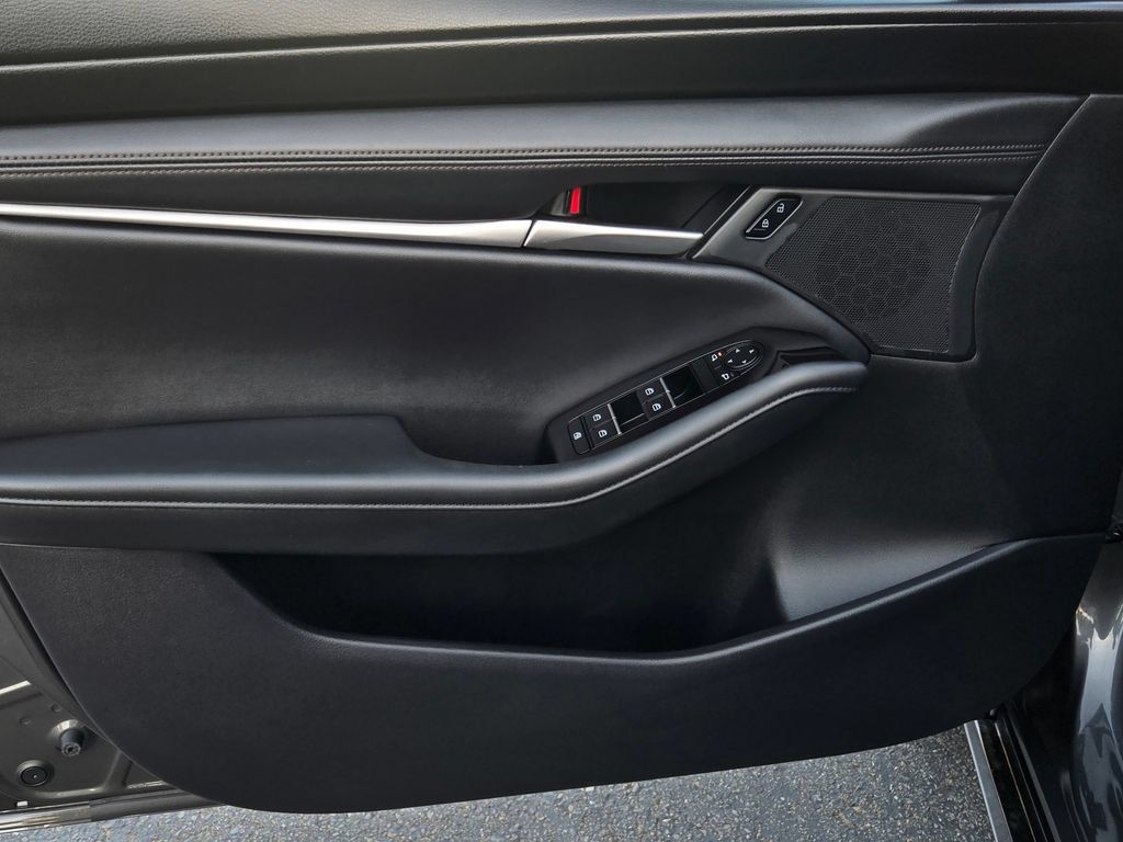 Certified 2026 MAZDA MAZDA3 s Sport FWD image 10
