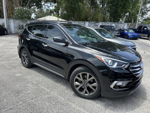 Used 2018 Hyundai Santa Fe Sport FWD image 3