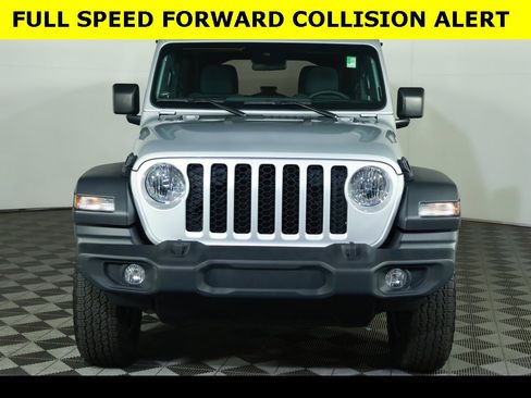 Used 2024 Jeep Wrangler Sport S image 8