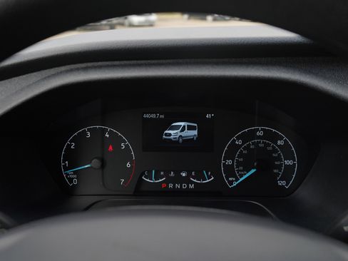 Used 2024 Ford Transit 350 XLT RWD image 28