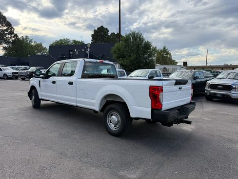 Used 2020 Ford F250 XL w/ Power Equipment Group RWD image 4