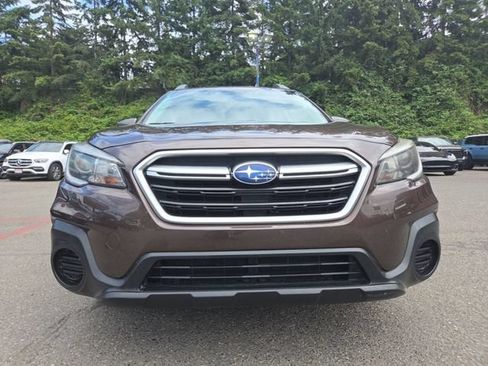 Used 2019 Subaru Outback 2.5i AWD/4WD image 20