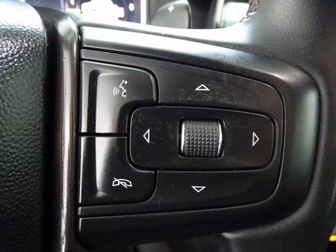 Certified 2024 GMC Sierra 1500 AT4 w/ AT4 Preferred Package image 7