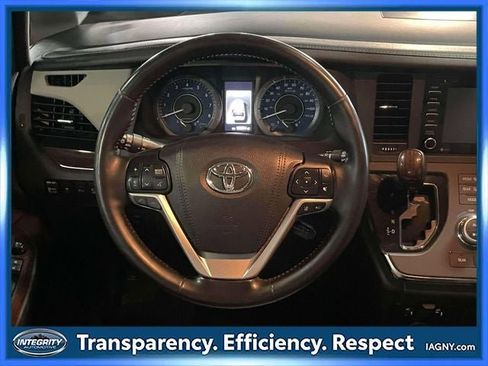 Used 2018 Toyota Sienna Limited Premium w/ Protection Package AWD/4WD image 15
