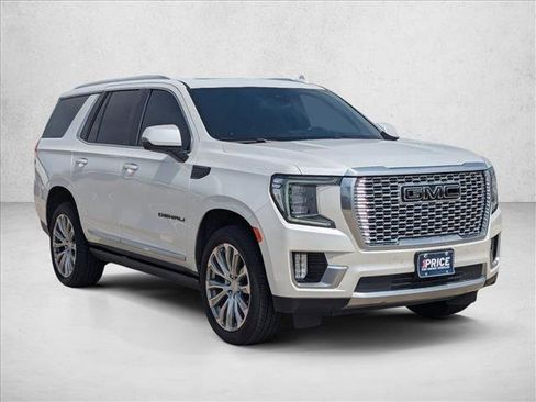 Used 2024 GMC Yukon Denali RWD image 3