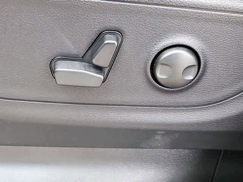 New 2026 RAM 1500 Big Horn AWD/4WD image 18