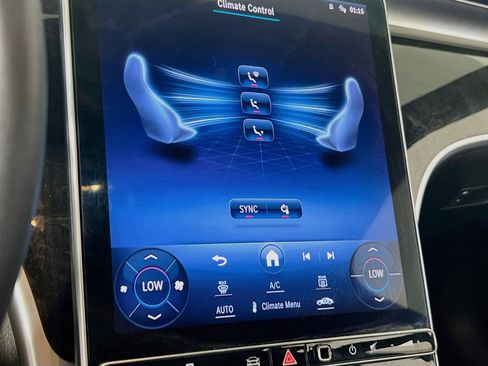 Used 2023 Mercedes-Benz C 300 Sedan image 15