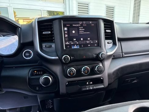 Used 2022 RAM 1500 Big Horn RWD image 17