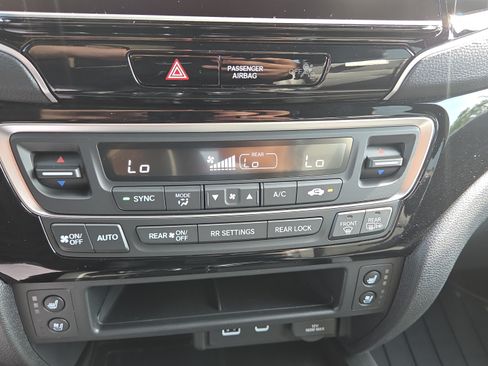 New 2026 Honda Ridgeline Black Edition image 30