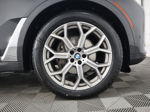 Used 2021 BMW X7 xDrive40i image 33
